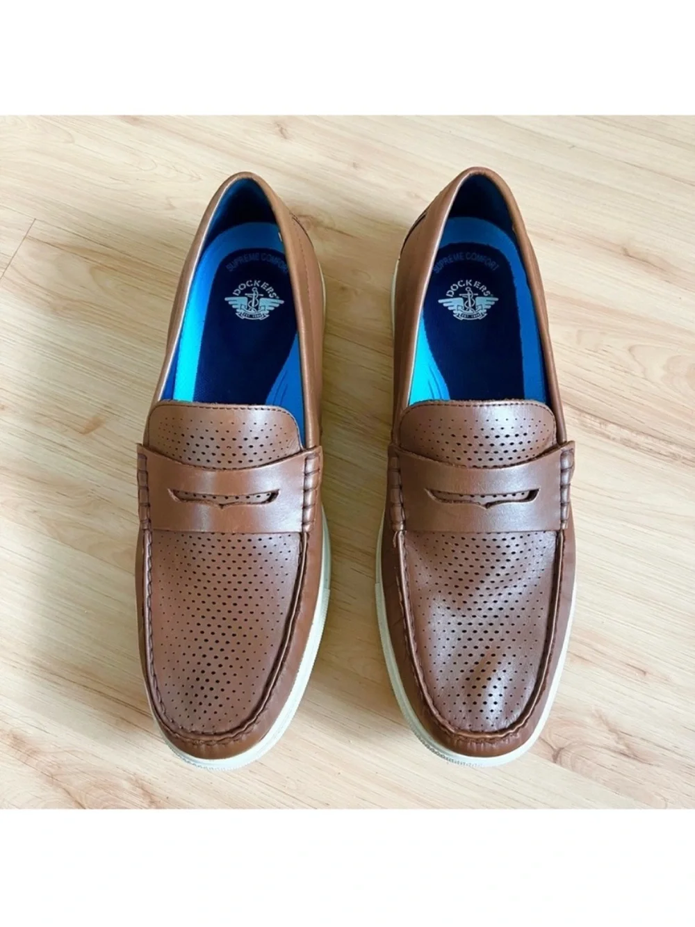 Dockers brand new